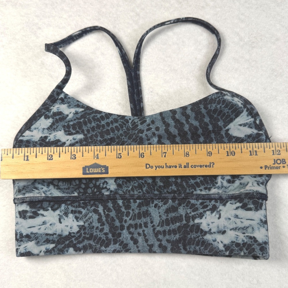 Lululemon Blue Snakeskin Tie Dye Y-Back Racerback Sports Bra Low Impact Yoga - Picture 12 of 13